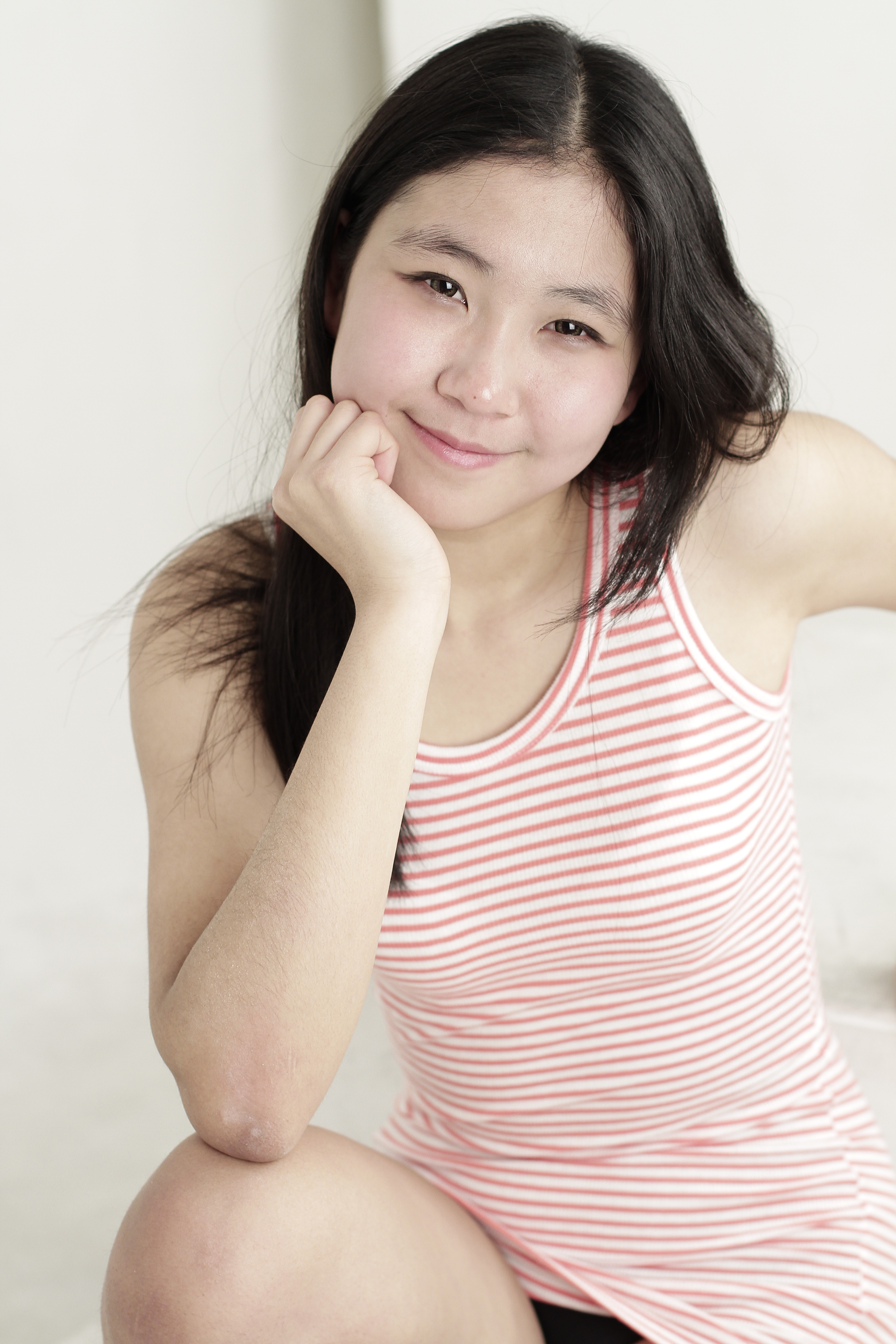 미분류 / 다래 2.27G 1078p